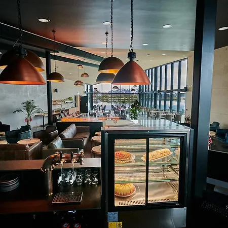 Ringstad Ξενοδοχείο *